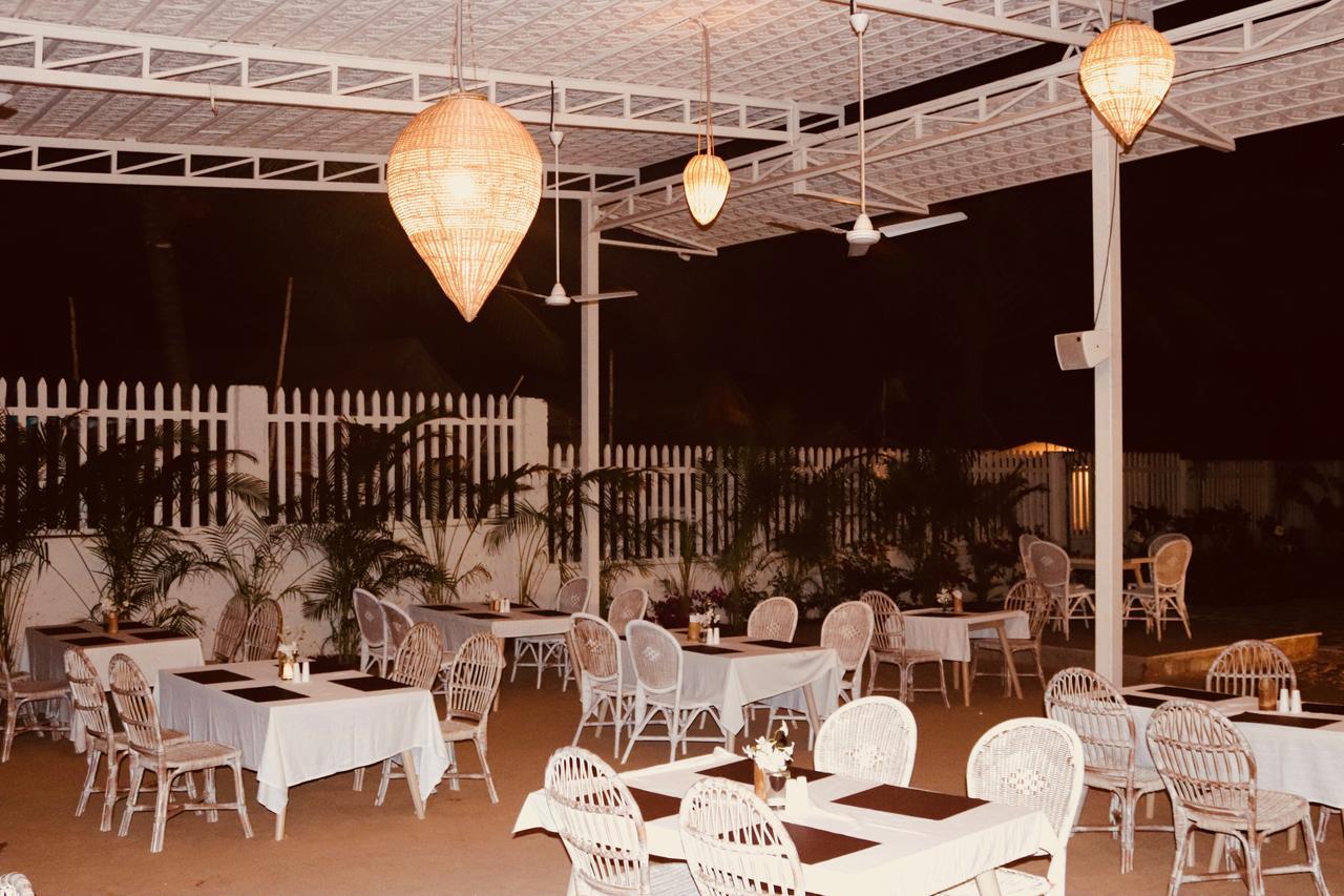 The White Resort Agonda Kültér fotó