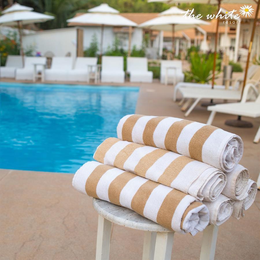 The White Resort Agonda Kültér fotó