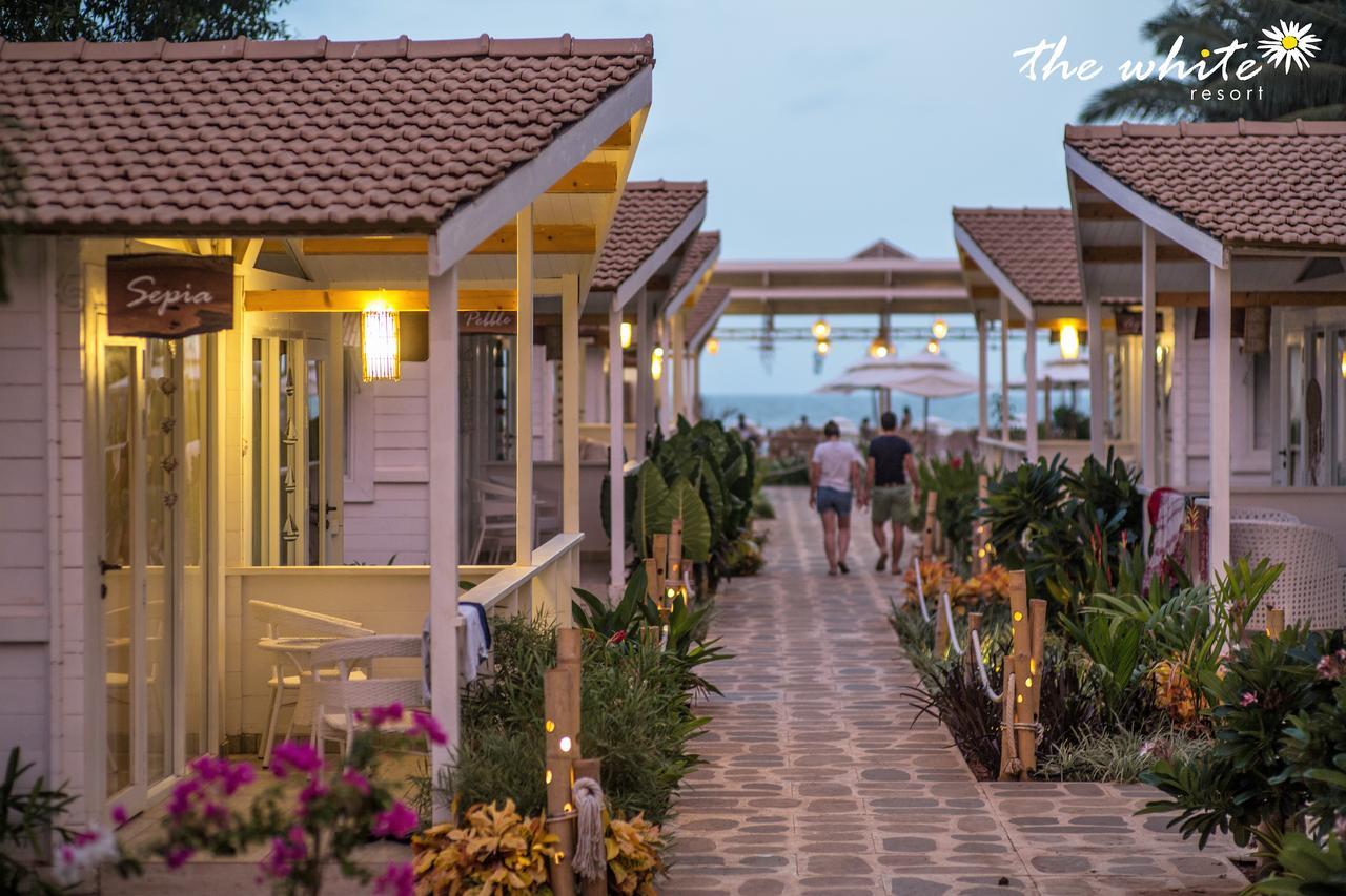The White Resort Agonda Kültér fotó