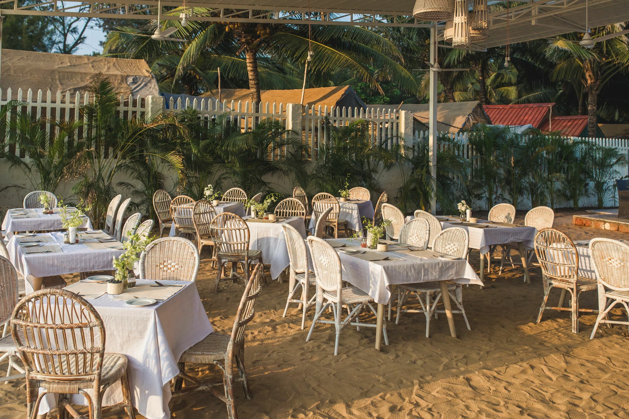 The White Resort Agonda Kültér fotó